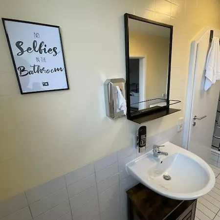 City-wohnen In Dueren Im Boho-style Apartment